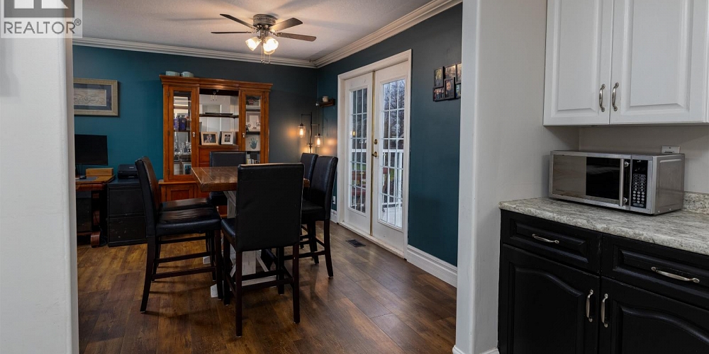 4813 POHLE AVENUE Terrace Photo 5 4813 POHLE AVENUE Terrace Photo 5